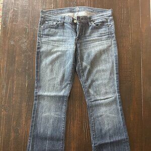 7 For All Mankind Women’s Jeans – Size 30 – Like New